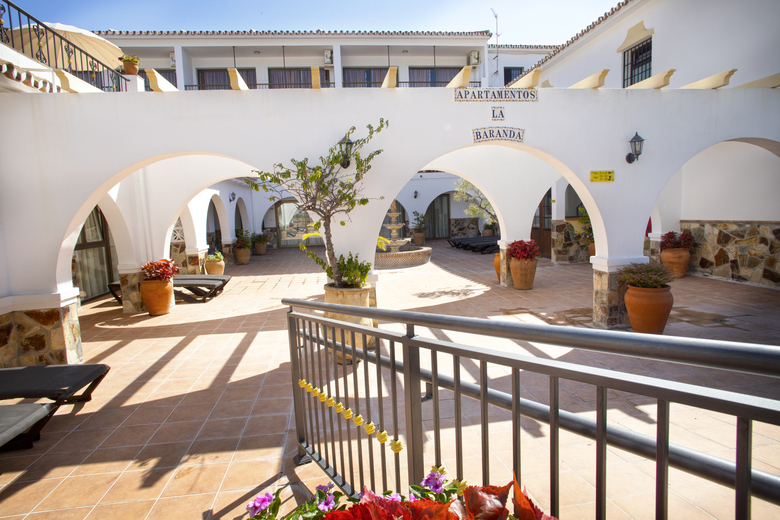 Apartamentos La Baranda