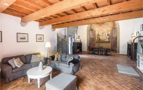Holiday Home Fabrica Di Roma *xciv *