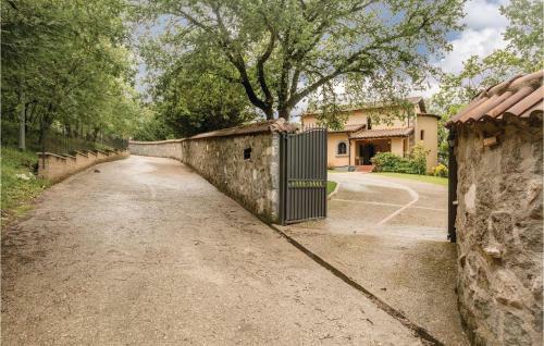 Holiday Home Fabrica Di Roma *xciv *