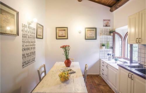 Holiday Home Fabrica Di Roma *xciv *