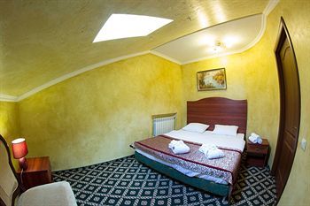 Pirosmani Hotel