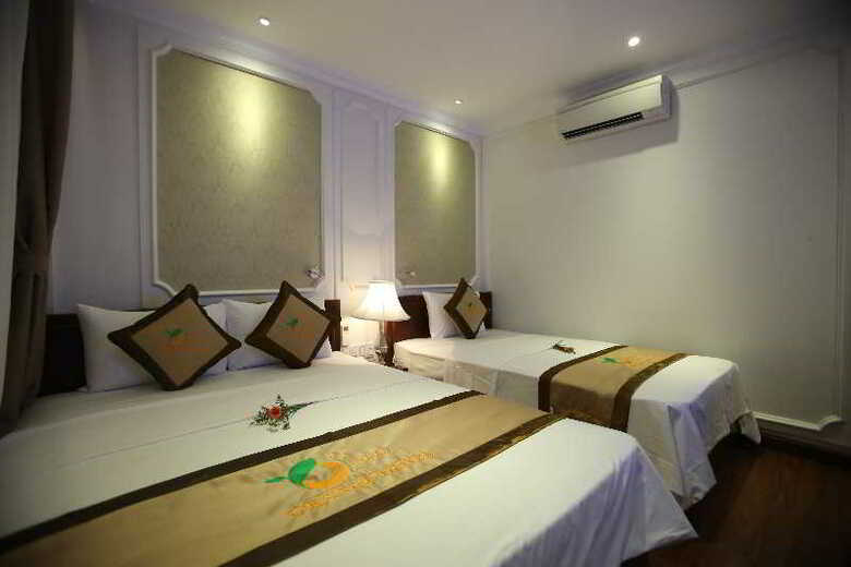 Orange Hotel