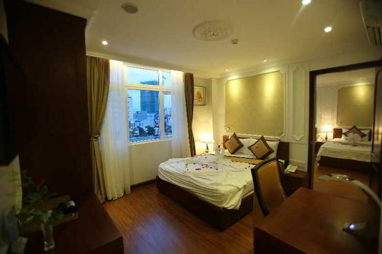 Orange Hotel