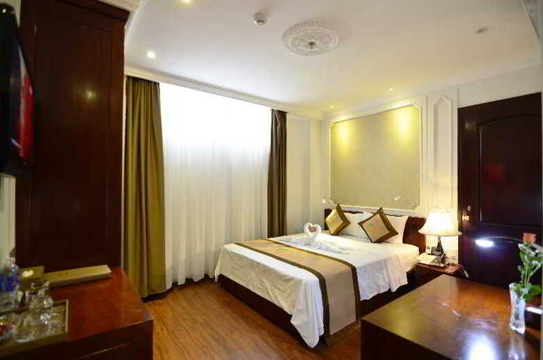 Orange Hotel