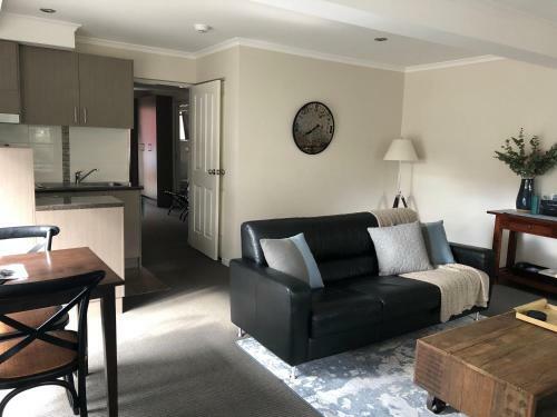 Westwood Lodge Apartments