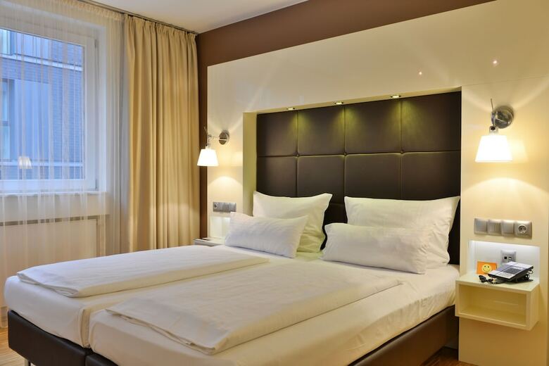 Hotel Santo