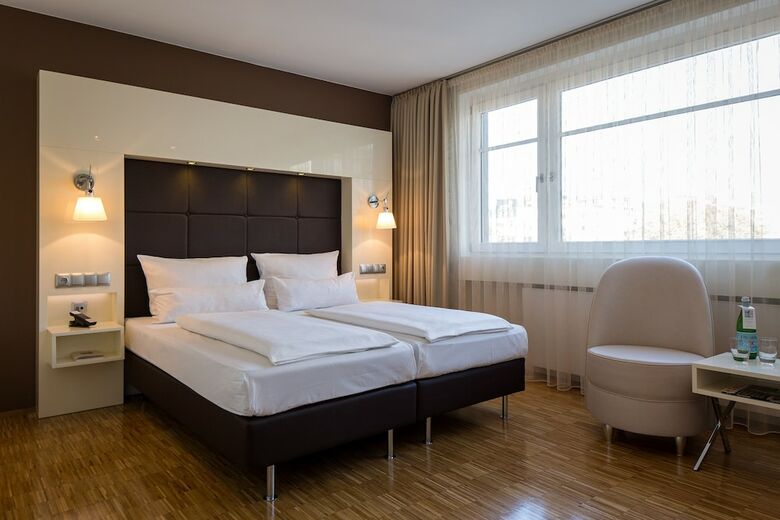 Hotel Santo