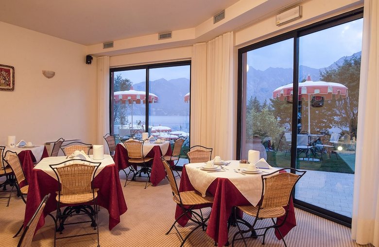 Hotel Oasi Beach