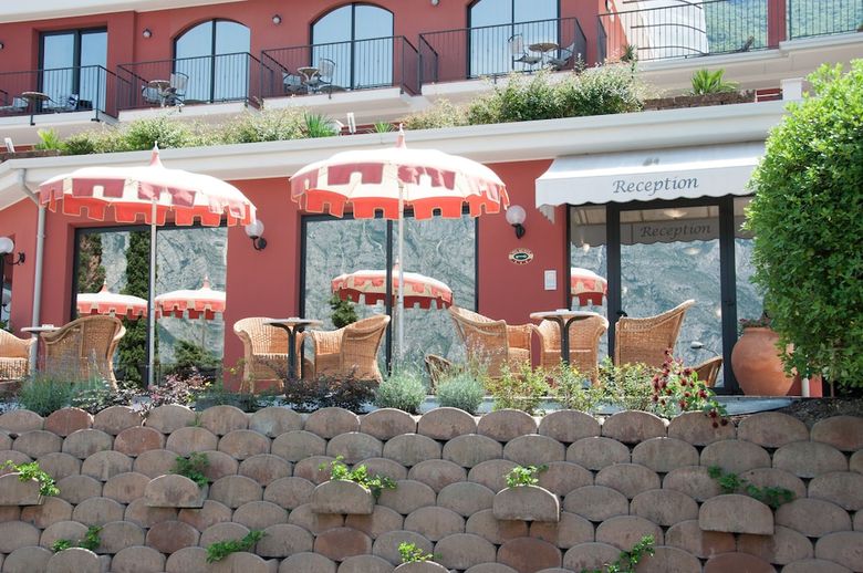 Hotel Oasi Beach