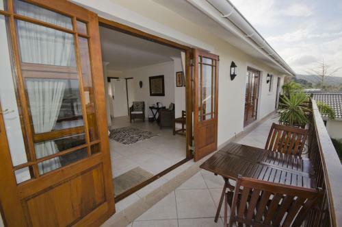 Candlewood Lodge
