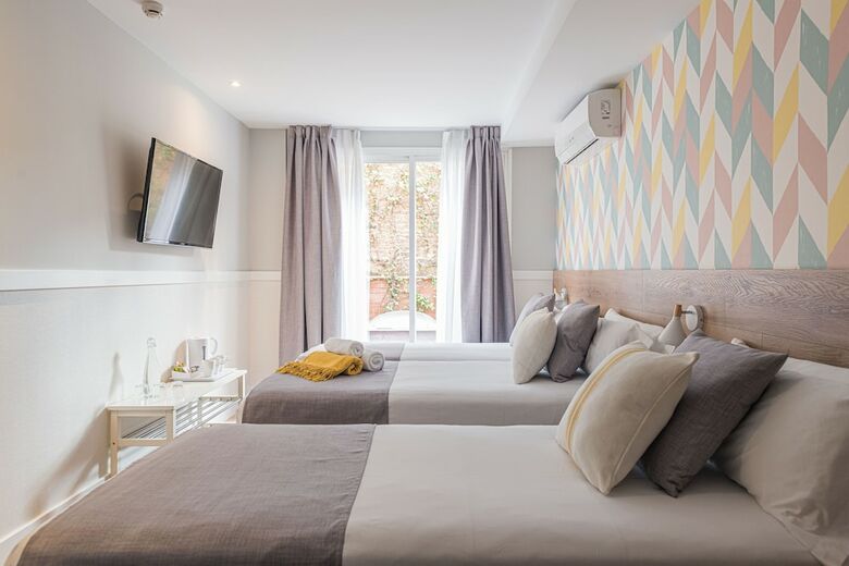 Hotel Bypillow House