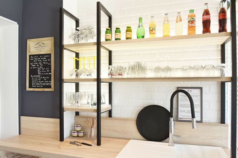 Hotel H�tel Kyriad La Rochelle Centre Ville