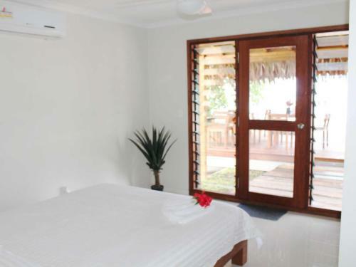 Aparthotel Vanuatu Beachfront Apartments