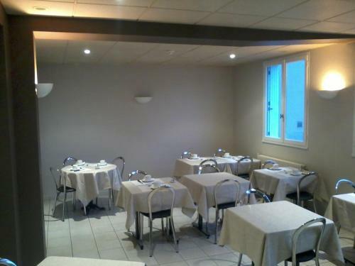 Hotel H�tel Du Cerf