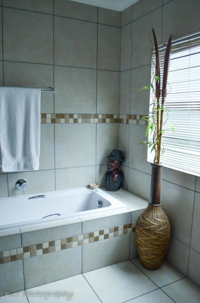 Bed & Breakfast Five A Morris