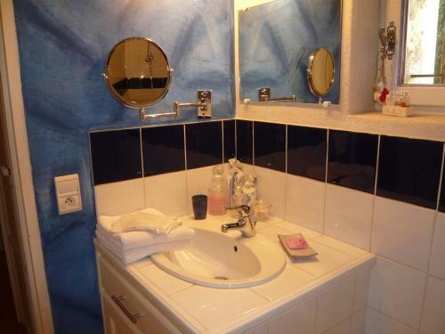 Bed & Breakfast Le Mas Saint Jacques