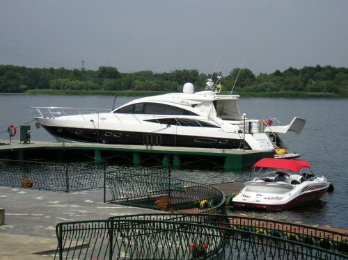 Hotel Maxim Marine Yacht Club
