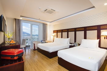 Galliot Hotel