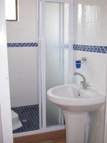 Bed & Breakfast Edens Guest House