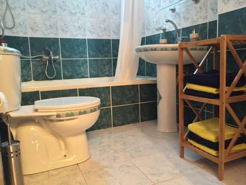 Apartment For 8persons