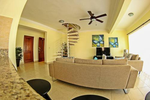 Apartamento 3 Bedroom Condo For Rent Cabarete