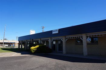 West End Motor Lodge