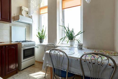 Home Hotel Apartments On Zoloti Vorota