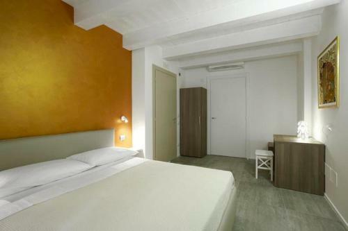 Hostal Angolo Divino
