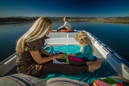 Knysna Houseboats