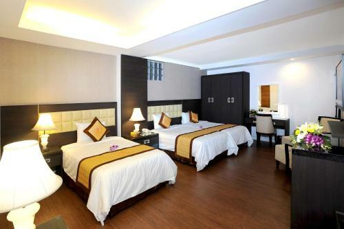 New Era Hotel