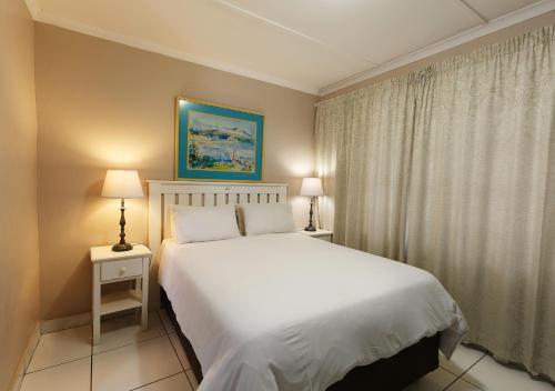 My Den Beachfront B&B And Self-catering