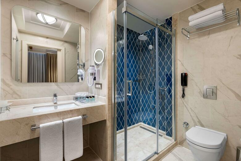 Hotel Titanic City