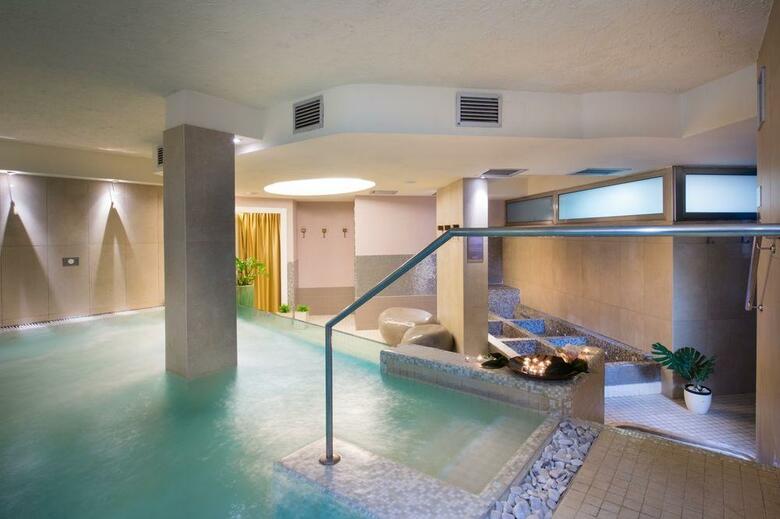 Blu Suite Hotel