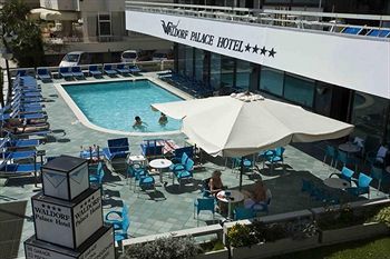 Waldorf Palace Hotel