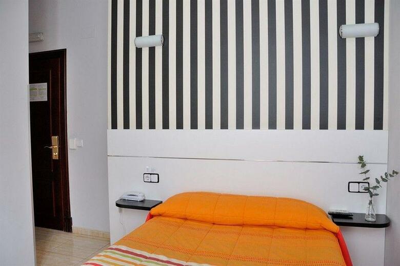 Hostal Castilla II Puerta Del Sol
