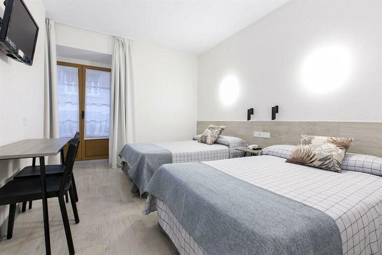 Hostal Castilla II Puerta Del Sol