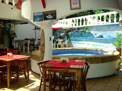 Hotel Tres Banderas