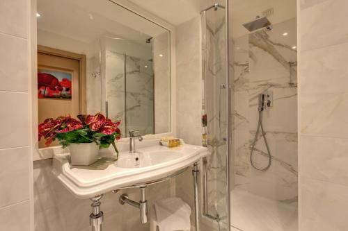 Hostal Rome55