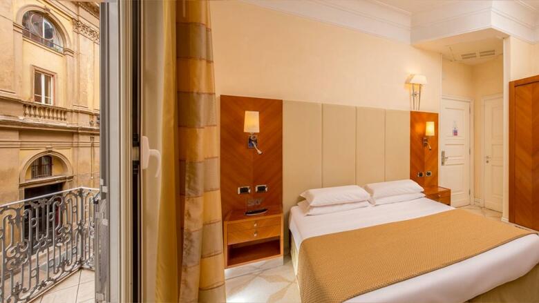 Suite Opera Rooms