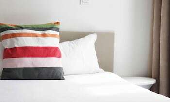 Hotel H�tel Henri IV