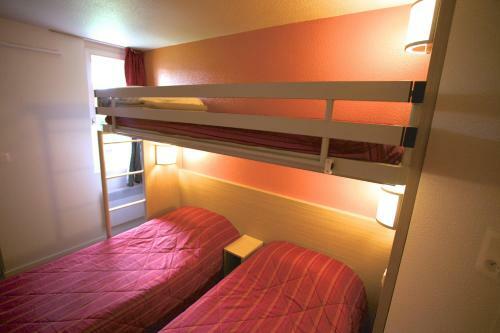 Hotel Premiere Classe Orange
