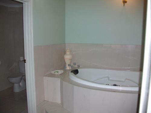 Stella's Dromana Hotel