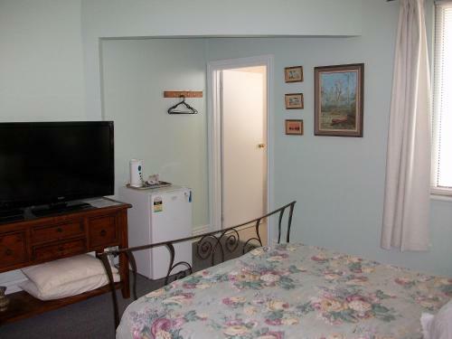 Stella's Dromana Hotel