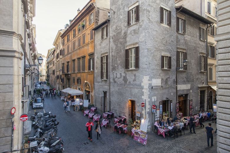 Hostal Navona Tower Relais