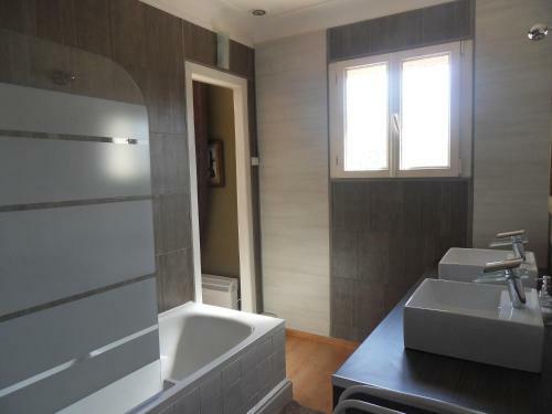 Hostal Chambres D'h�tes De La Grone