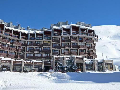 Apartment Curling IX Tignes