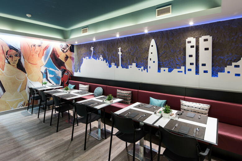 Hotel Catalonia Aviny�