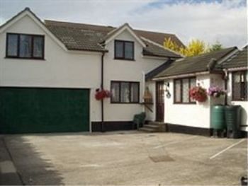 Hostal Spreyton Guest House