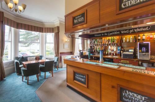Lauriston Hotel