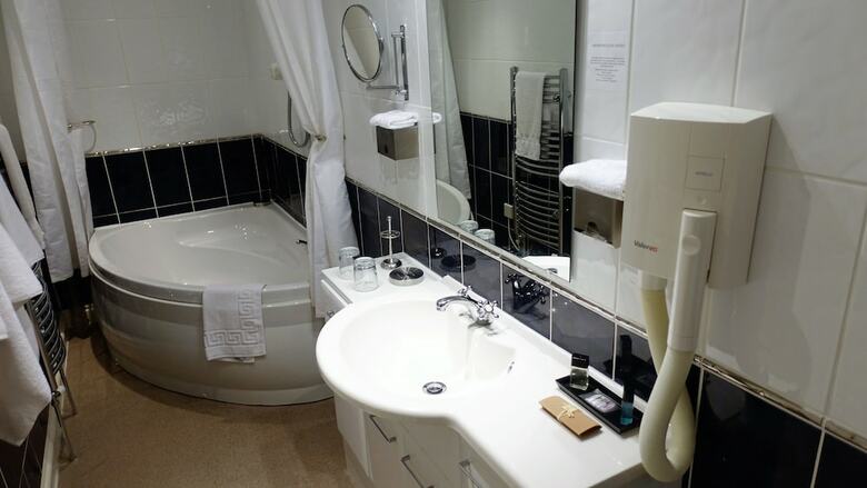 Hostal Oakover Guest House